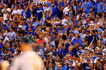 #TheK est en vie. @KCRoyals mène A au 4ème rang du TBS. #WildCard ...