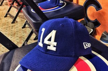 Celui-ci est pour vous, #MrCub. #LetsPlayTwo # 14 (via @cubs) ...