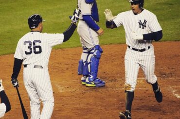 @Arod a frappé profondément dans la nuit au Yankee Stadium. #Ouverture Semaine ...