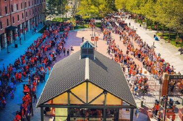 Les fans affluent pour # Game162 ....