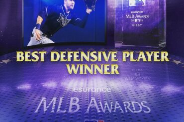 Le prix @surance MLB du meilleur joueur défensif revient à Kevin Kiermaier. #Awar ...