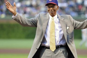 Il y a un an aujourd'hui, nous avons perdu M. Cub, Ernie Banks. Sa présence sera toujours mademoiselle ...