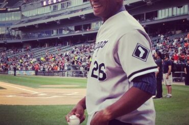 El Duque a lancé le premier lancer ce soir. # WhiteSox ...