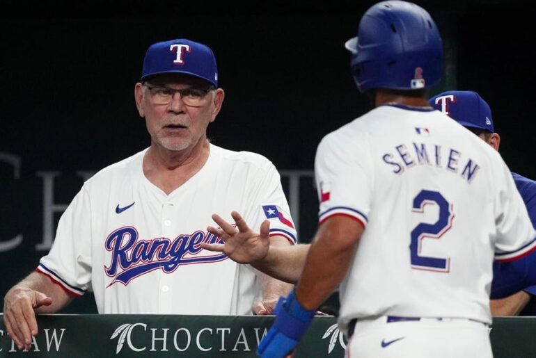 Les Rangers étant éliminés des séries éliminatoires, la séquence de la MLB sans titre répété s'étend à 24 ans