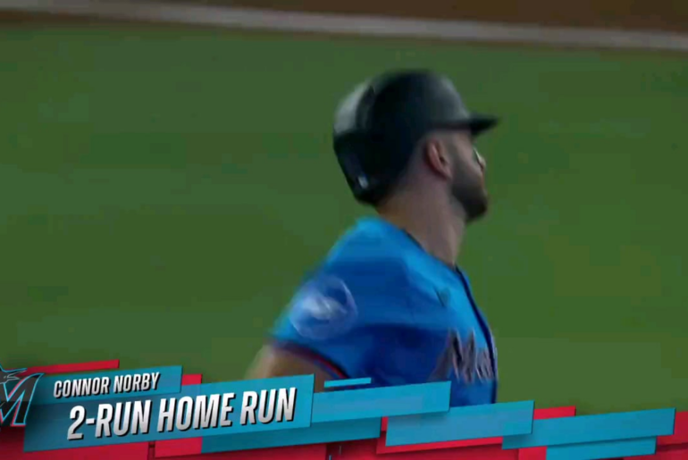 (Point fort) Connor Norby écrase son 2e home run de 2 points de la journée alors que les Phillies décident qu'il s'agit d'un match de gestion de la charge