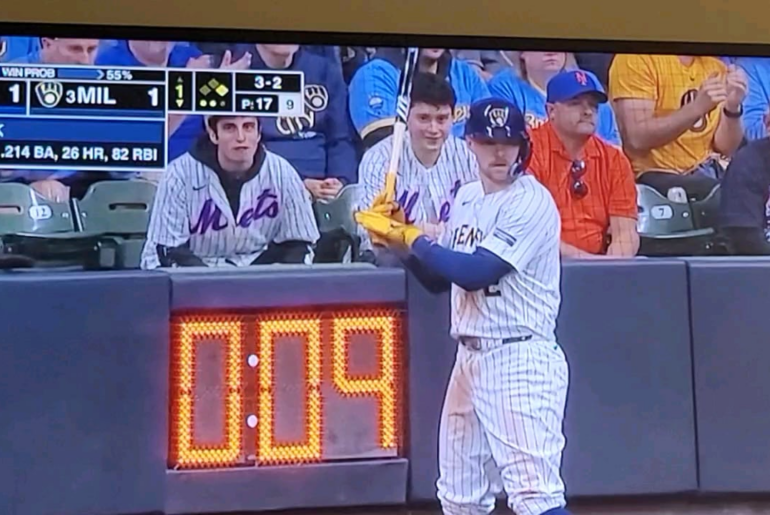 Qu'est-ce que ce fan des Mets dit à Hoskins ?